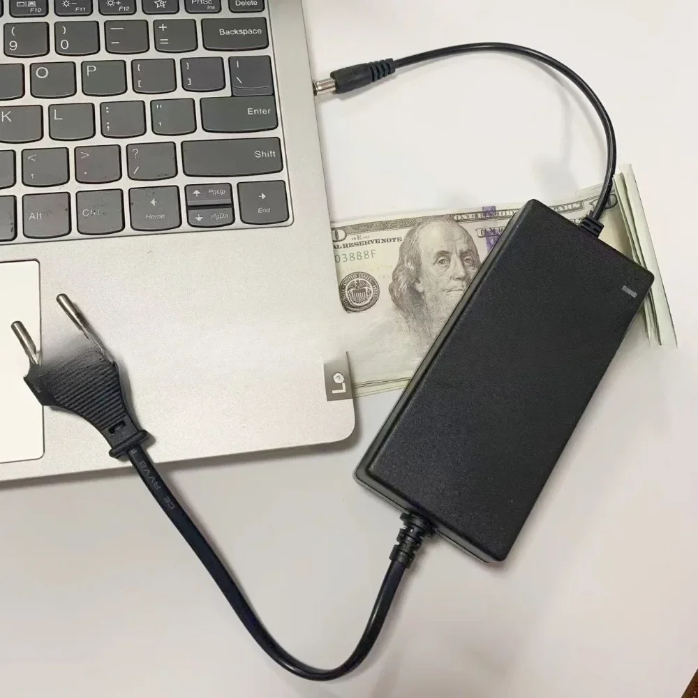 กล่องเก็บของซ่อนในที่ชาร์จแล็ป - Home Security Box บทวิจารณ์และราคา